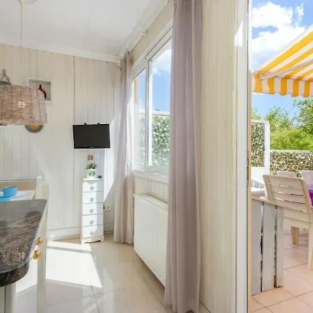 S46-Casa De Vacaciones Climatizada Con Piscina, En El Centro Junto Al Mar, Barbacoa Y Wiifi Empuriabrava Exterior photo